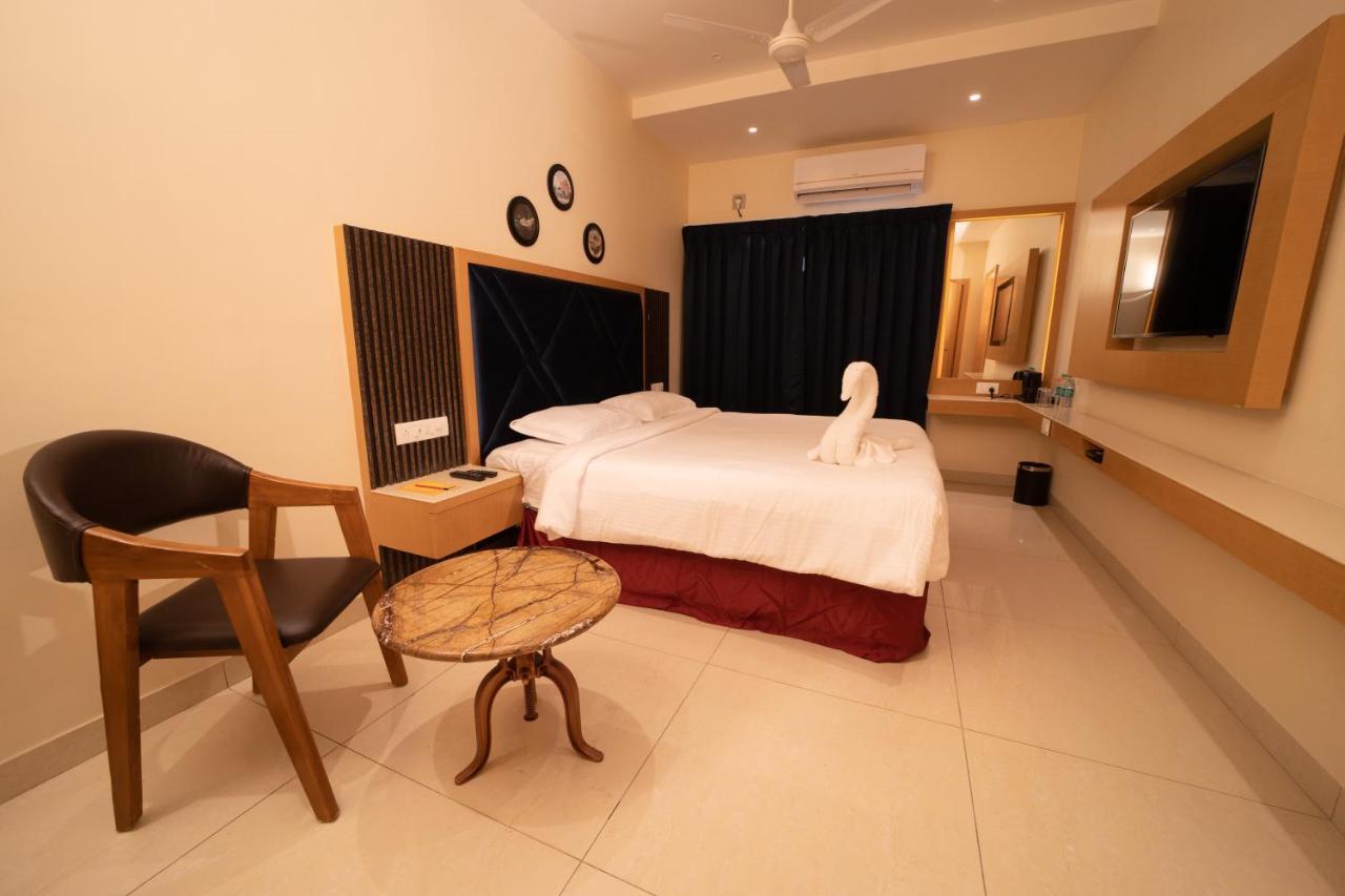 Sri Ram'S Residency Kanchipuram Buitenkant foto
